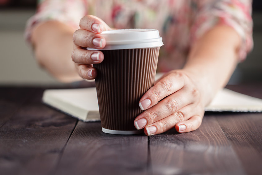 Plastic-free coffee cups - Yah?